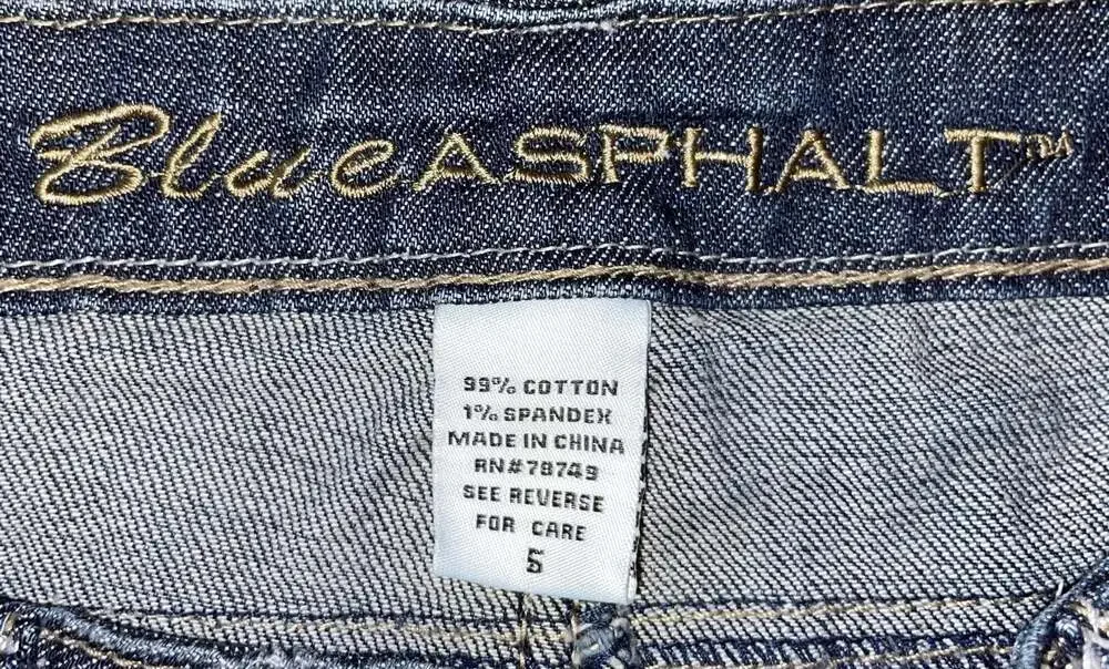 Blue Asphalt Y2K Low Rise Denim Women’s Small Distressed Dark Wash Micro‎ Shorts